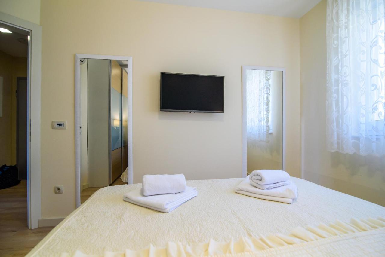 Apartments Leone Lukas Promajna Dış mekan fotoğraf